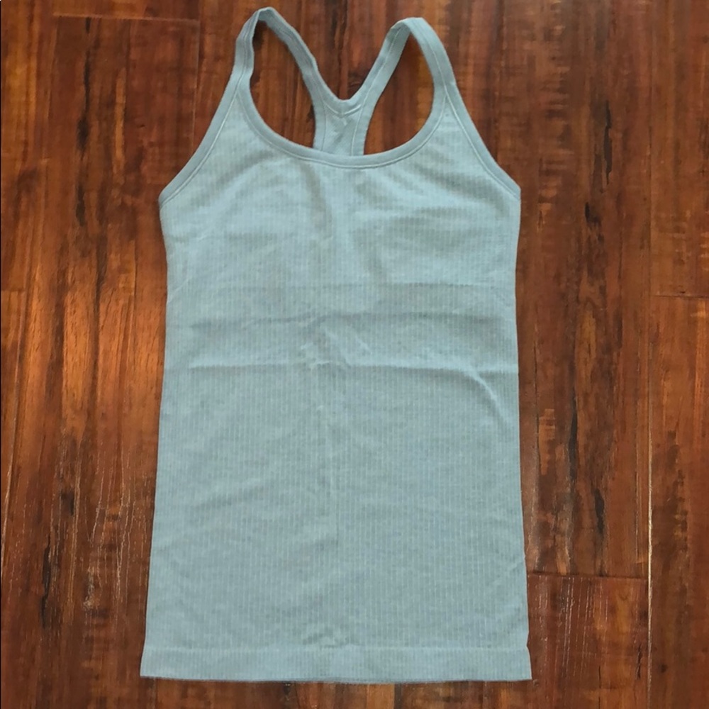 lululemon tank 6